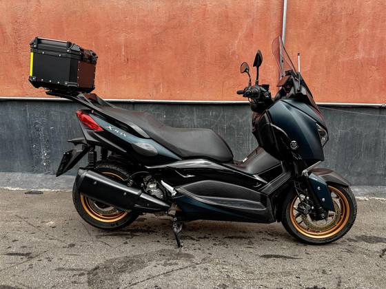 YAMAHA XMAX ABS 